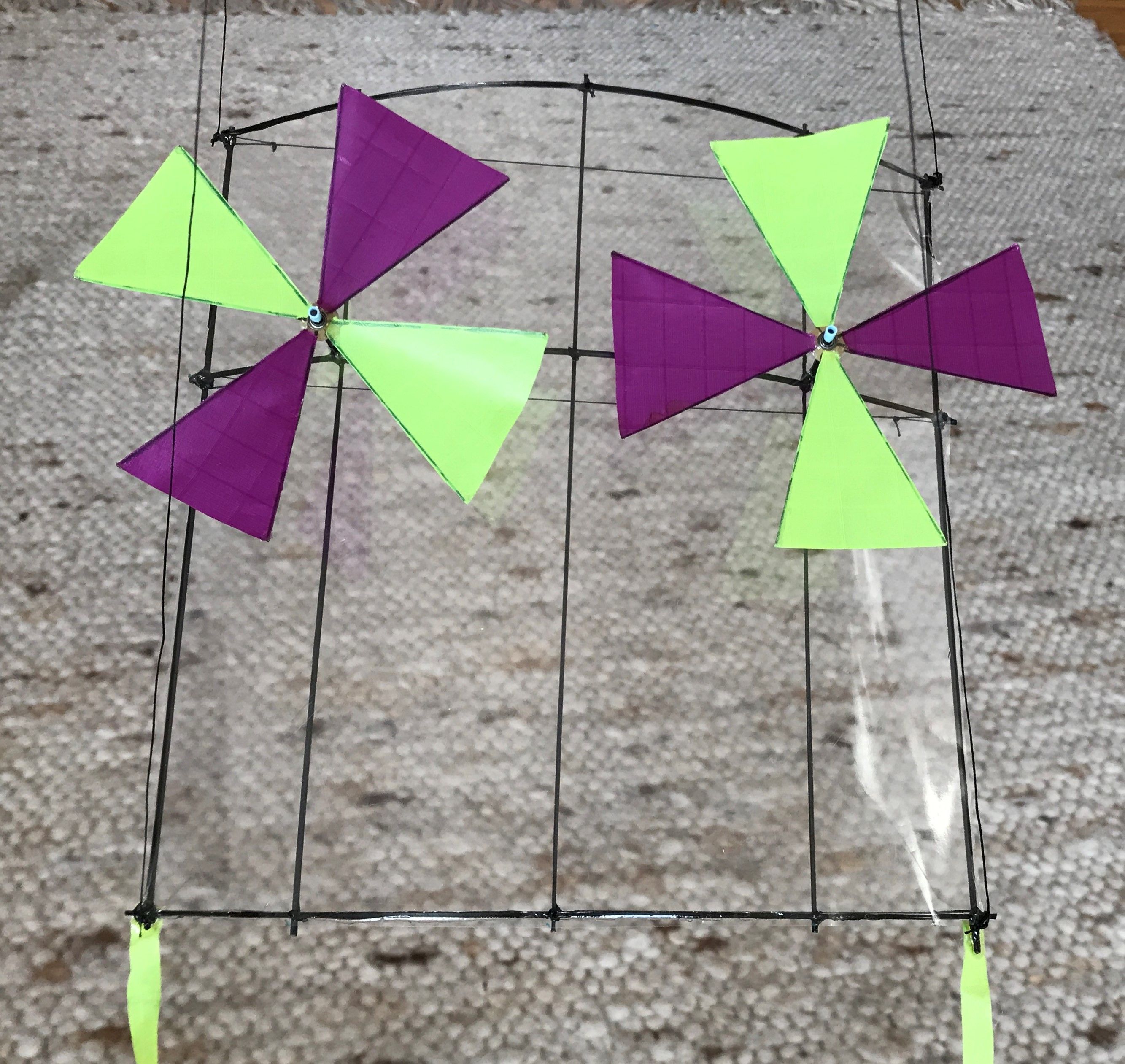 Twin-Propeller [(BxH)  200 x 200 mm; Propeller: � 100 mm]