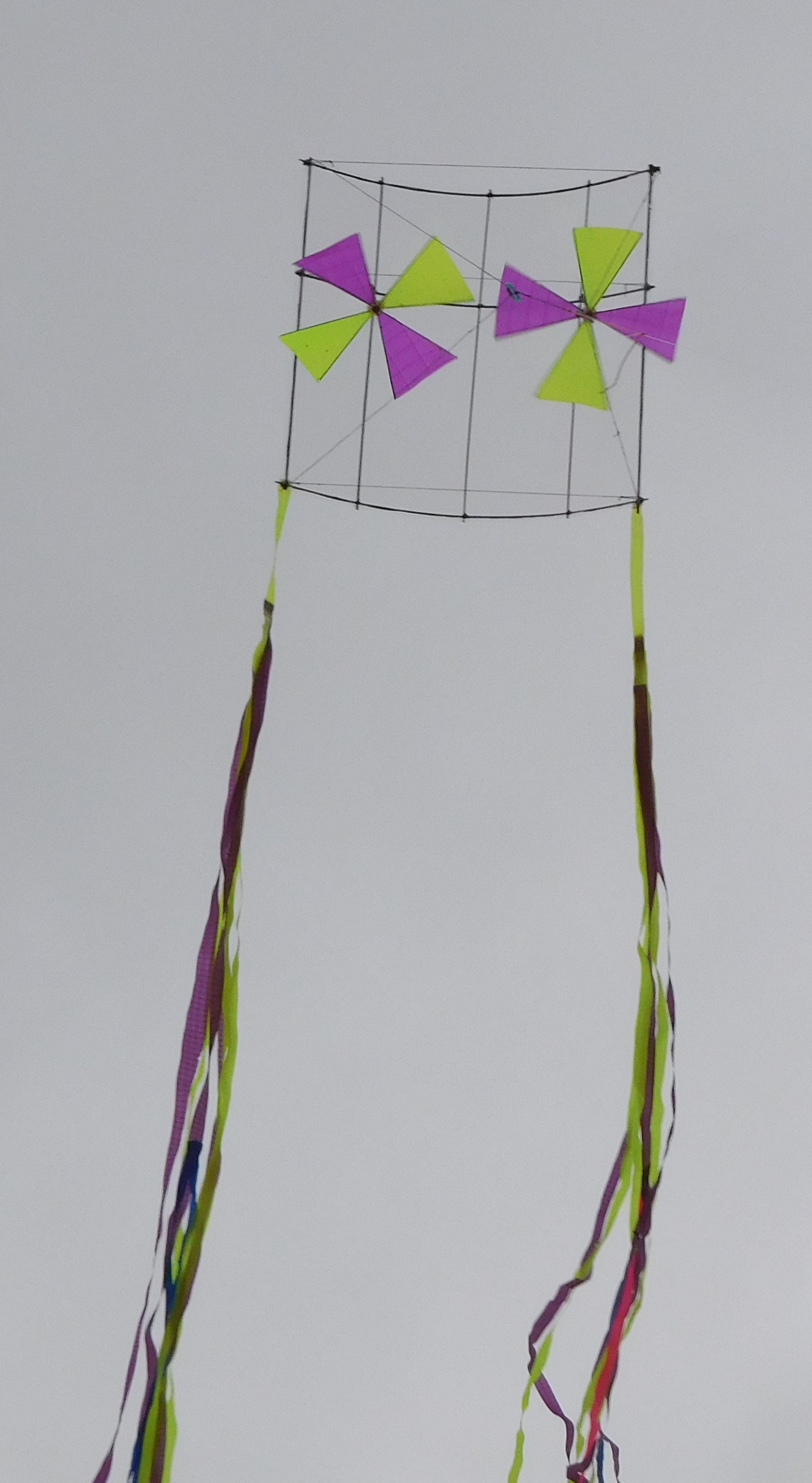 fliegender Duplopropeller [(BxH): 200 x 200 mm,  Propeller: � 100 mm]